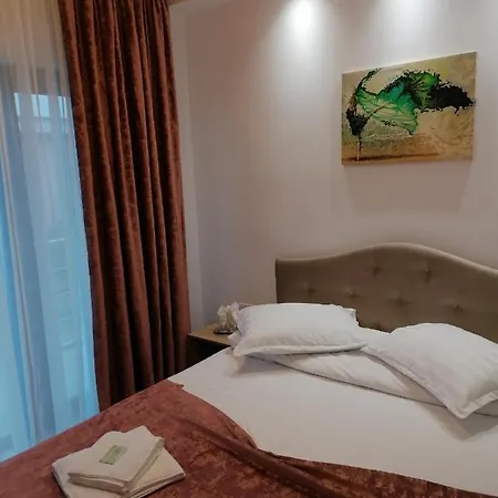 Casa Constantin Vic