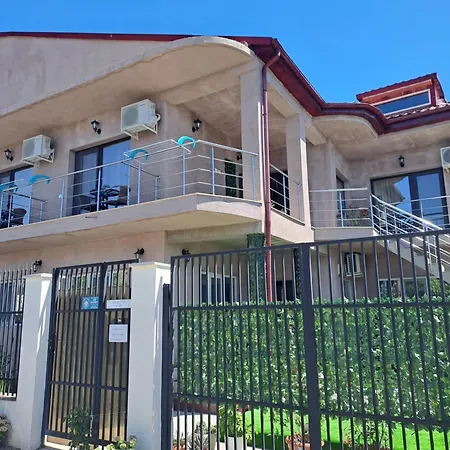Casa Constantin Vic ゲストハウス 3*