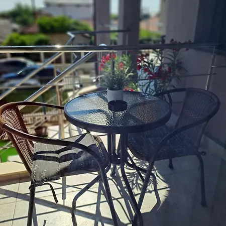 Casa Constantin Vic Guest house *