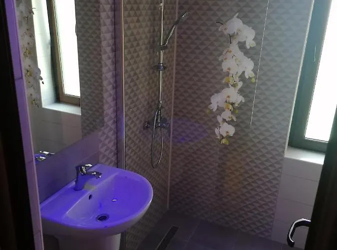 Casa Constantin Vic Gæstehus